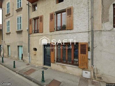 Maison - 97 m² - 5 pièces