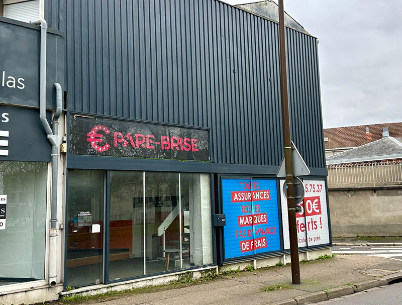 Local d'activité / Entrepôt - 200 m²