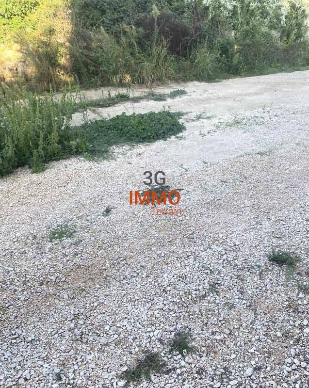 Terrain constructible - 448 m²