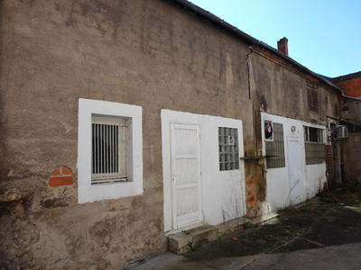 Local d'activité / Entrepôt - 100 m²