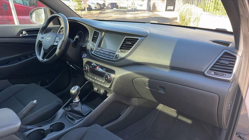 Hyundai Tucson III 1.7 Crdi 115 Edition Mondial