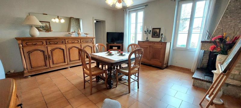 Maison - 101 m² - 5 pièces