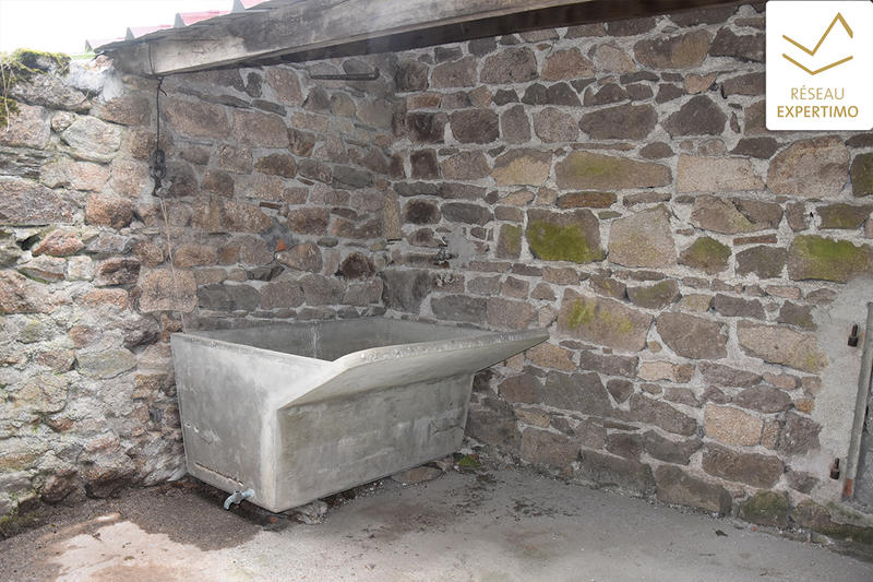 Maison - 93 m² - 4 pièces