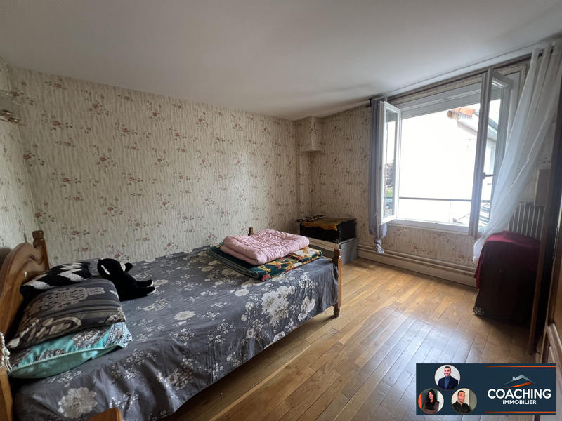 Maison - 137 m² - 6 pièces