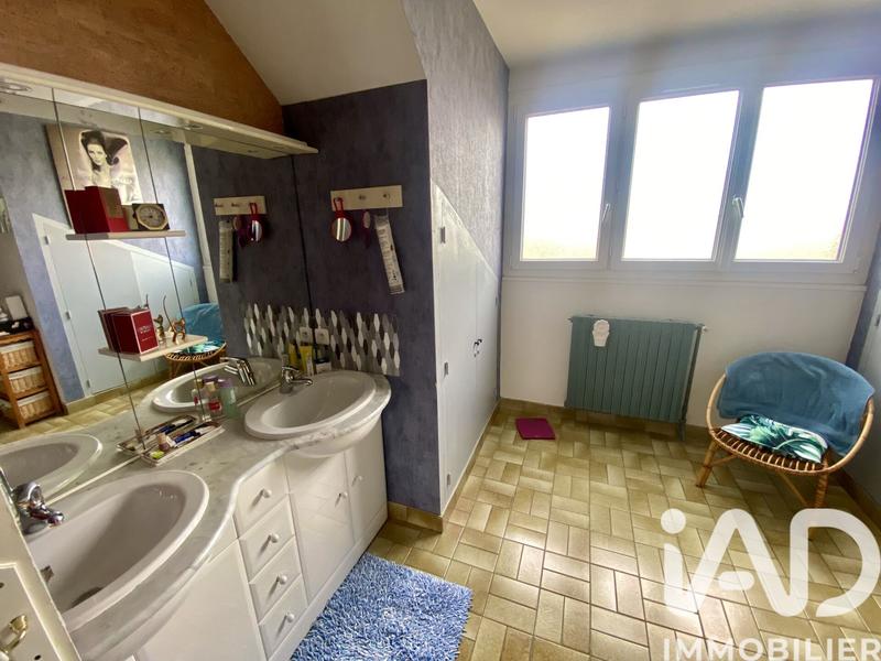 Maison - 134 m² - 6 pièces