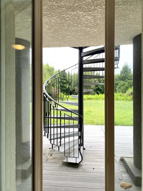 Château - 360 m² - 8 pièces