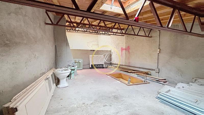 Maison de ville - 163 m² - 7 pièces