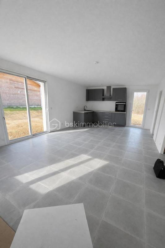 Maison traditionnelle - 71 m² - 4 pièces