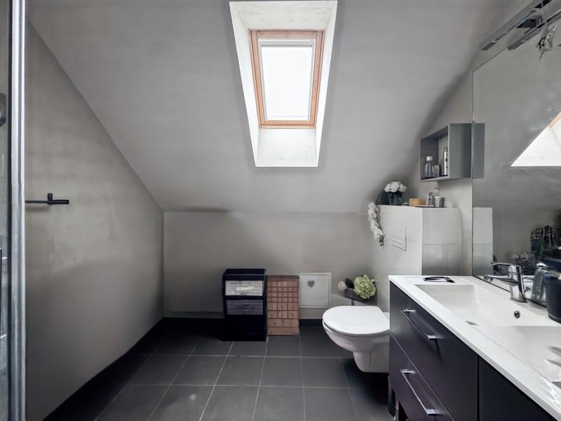 Maison - 150 m² - 7 pièces