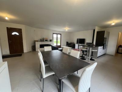 Maison - 109 m² - 6 pièces