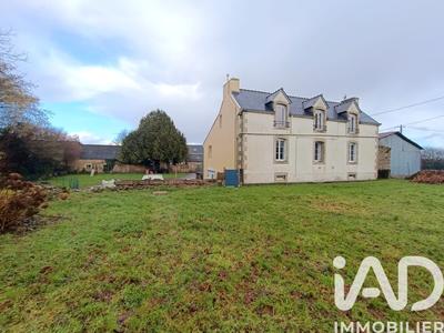 Maison - 142 m² - 6 pièces