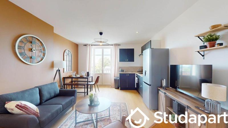 Chambre - 10 m² - 1 pièce