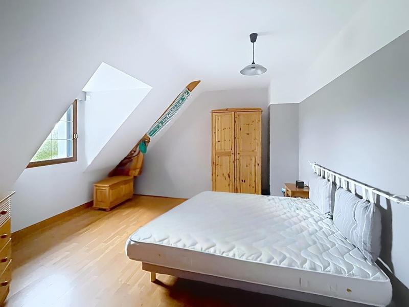 Maison - 220 m² - 7 pièces