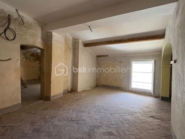 Immeuble - 130 m² - 7 pièces