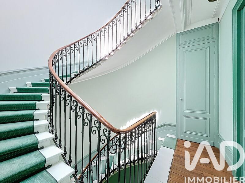 Appartement - 158 m² - 5 pièces