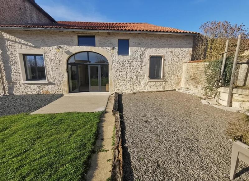 Maison - 280 m² - 7 pièces
