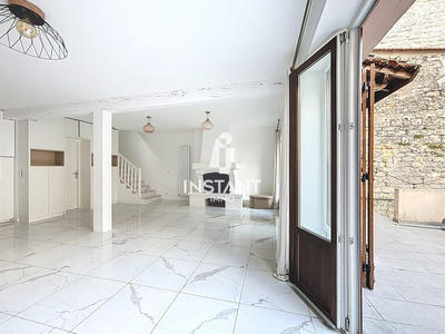 Appartement - 96 m² - 5 pièces