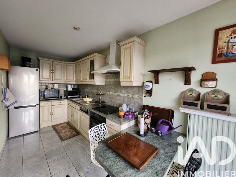 Appartement - 80 m² - 4 pièces