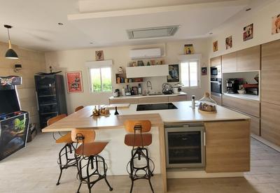 Maison - 190 m² - 7 pièces