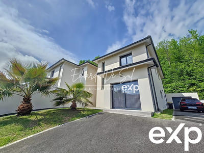 Maison - 142 m² - 5 pièces