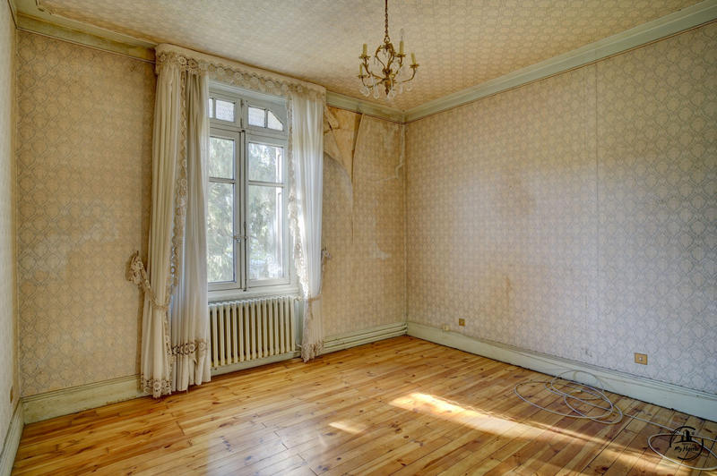 Maison - 190 m² - 8 pièces