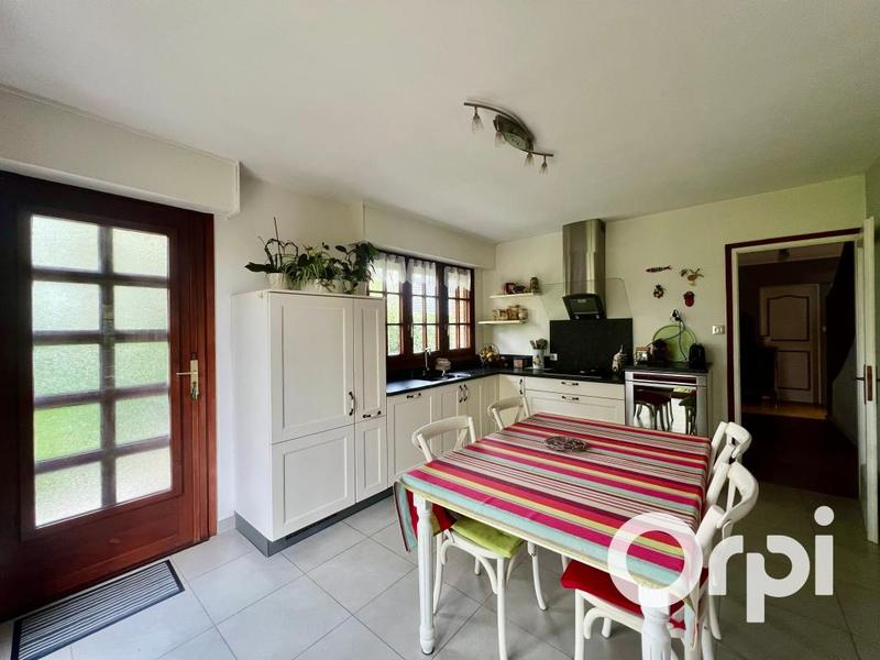 Maison - 123 m² - 5 pièces