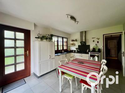 Maison - 123 m² - 5 pièces