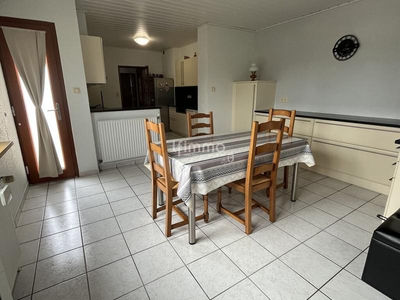 Maison - 186 m² - 7 pièces