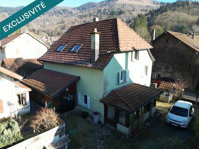 Maison - 140 m² - 6 pièces