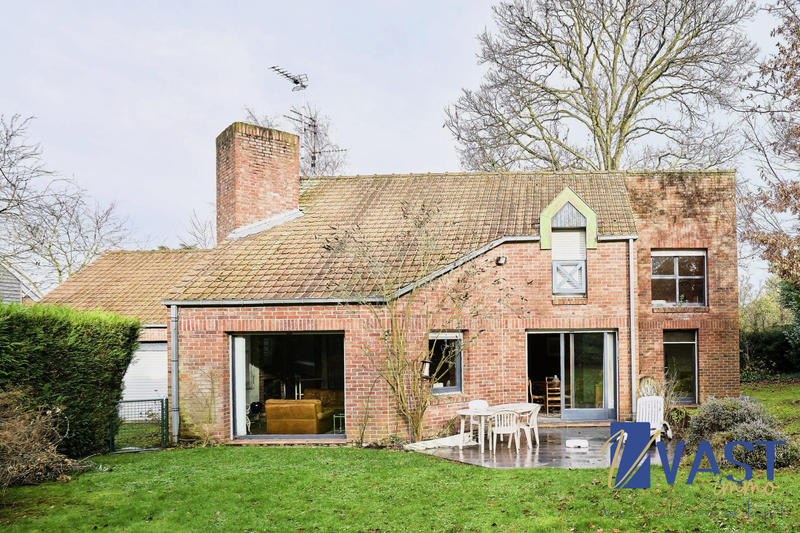 Maison - 137 m² - 5 pièces