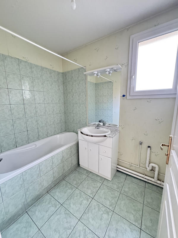 Appartement - 64 m² - 3 pièces