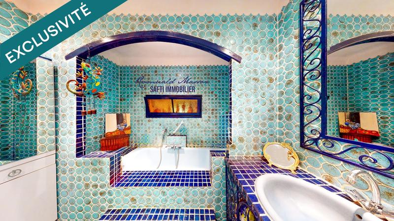 Maison - 210 m² - 7 pièces