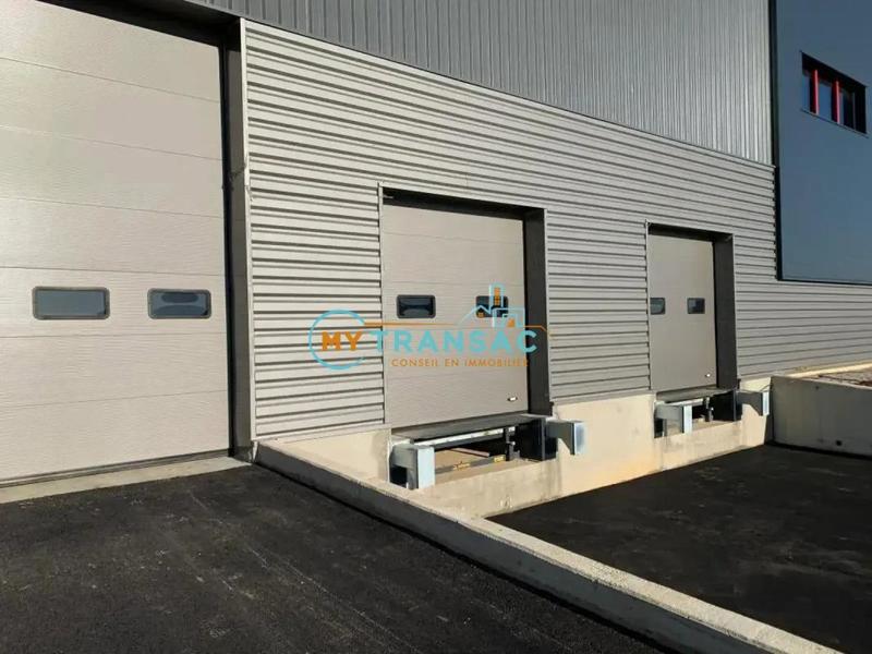 Local d'activités - 2 314 m²