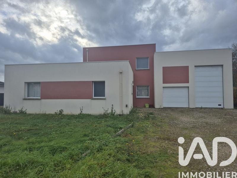 Maison - 170 m² - 6 pièces