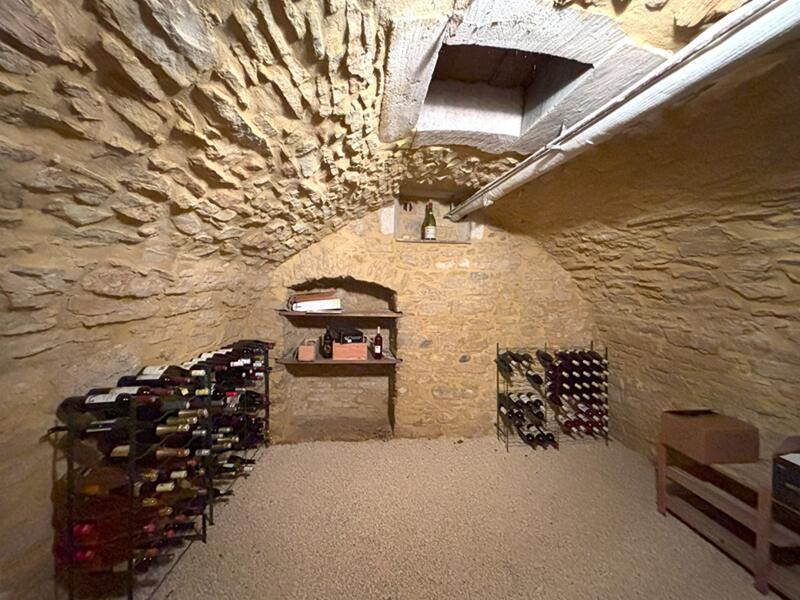 Maison - 265 m² - 11 pièces