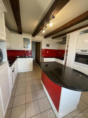 Corps de ferme - 222 m² - 7 pièces