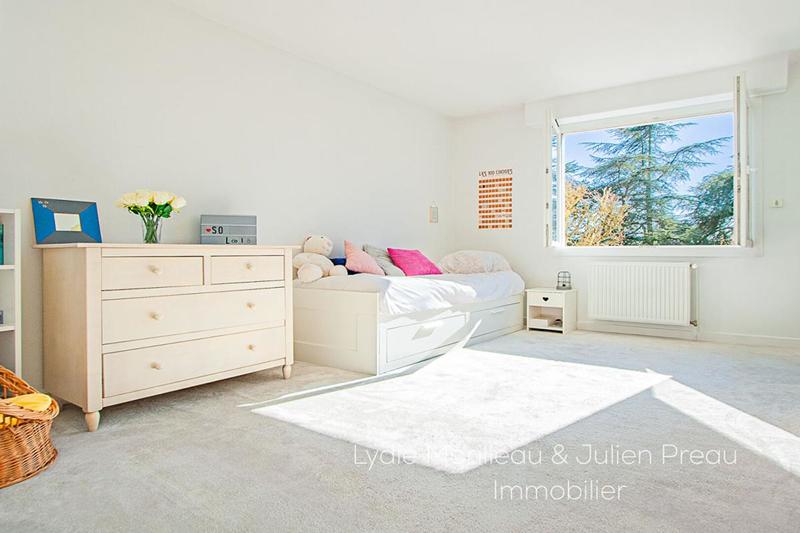 Appartement - 103 m² - 4 pièces