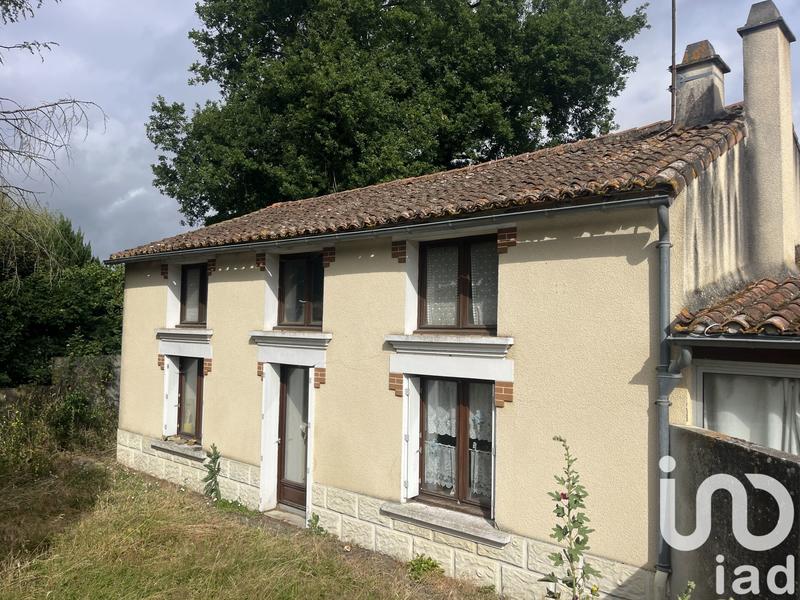 Maison - 235 m² - 7 pièces