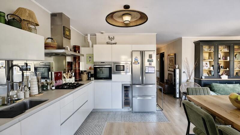 Villa sur toit - 80 m² - 3 pièces