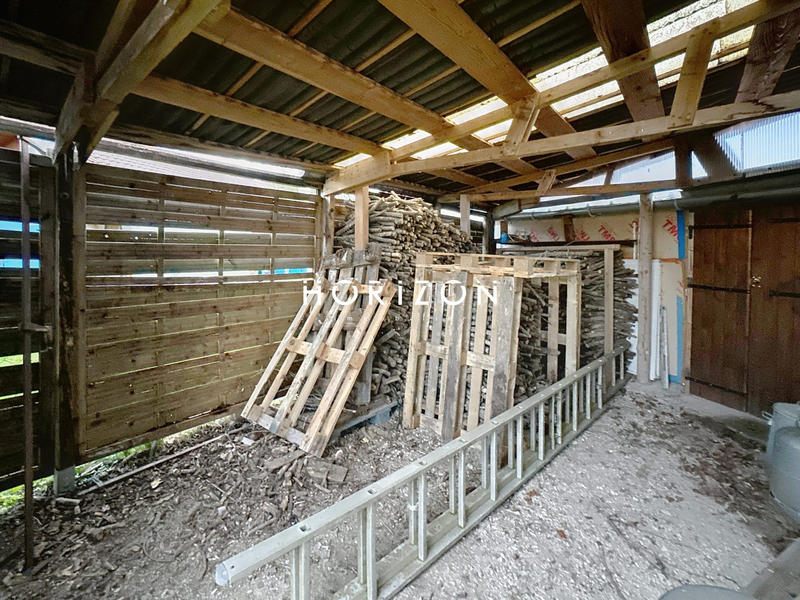 Villa - 180 m² - 8 pièces