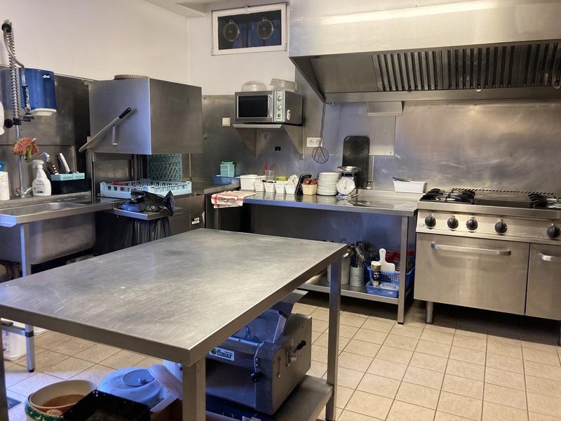 Fonds de commerce - 120 m²