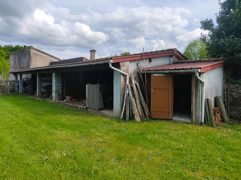 Maison - 176 m² - 9 pièces