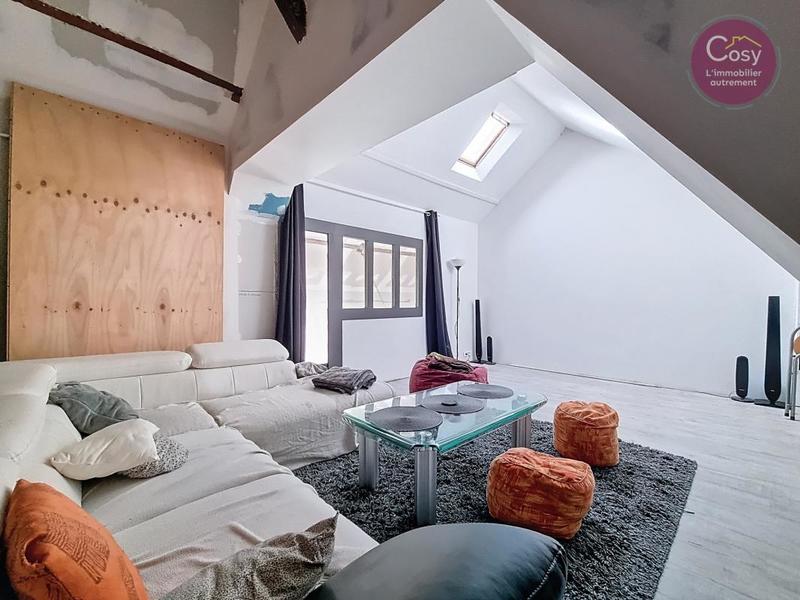 Maison en pierre - 228 m² - 7 pièces