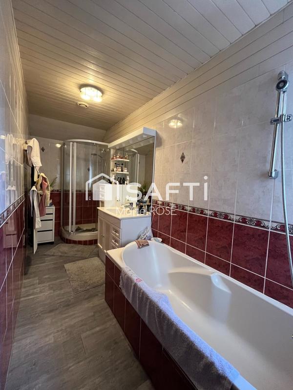 Maison - 158 m² - 7 pièces