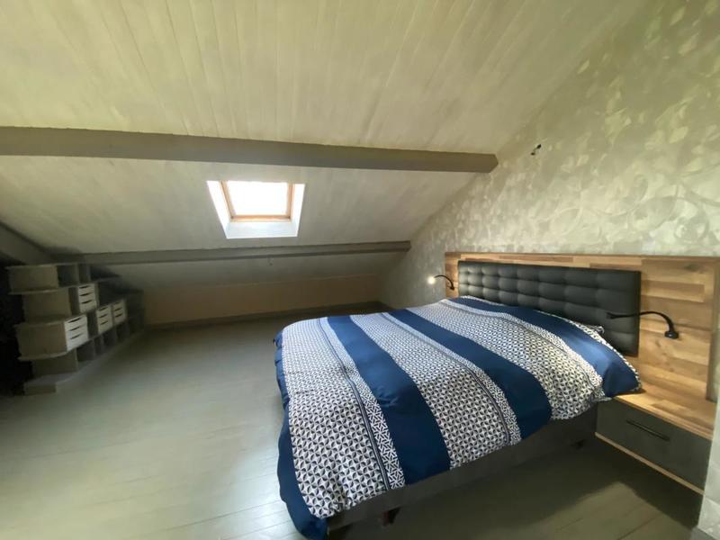 Maison - 200 m² - 7 pièces