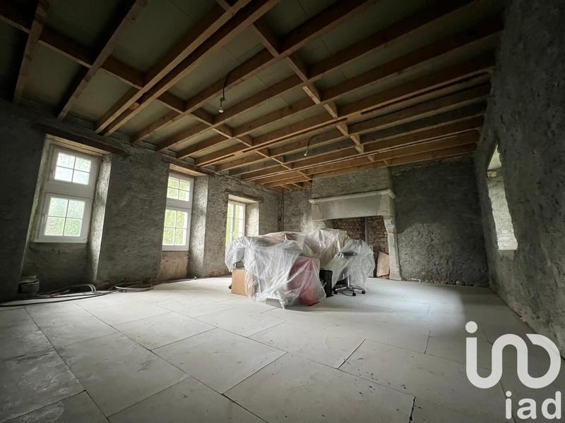 Maison - 350 m² - 6 pièces