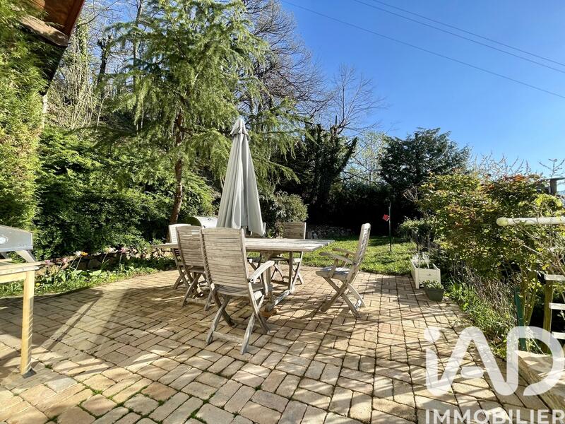 Maison de maîtres - 254 m² - 8 pièces