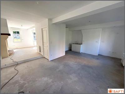 Maison - 88 m² - 4 pièces