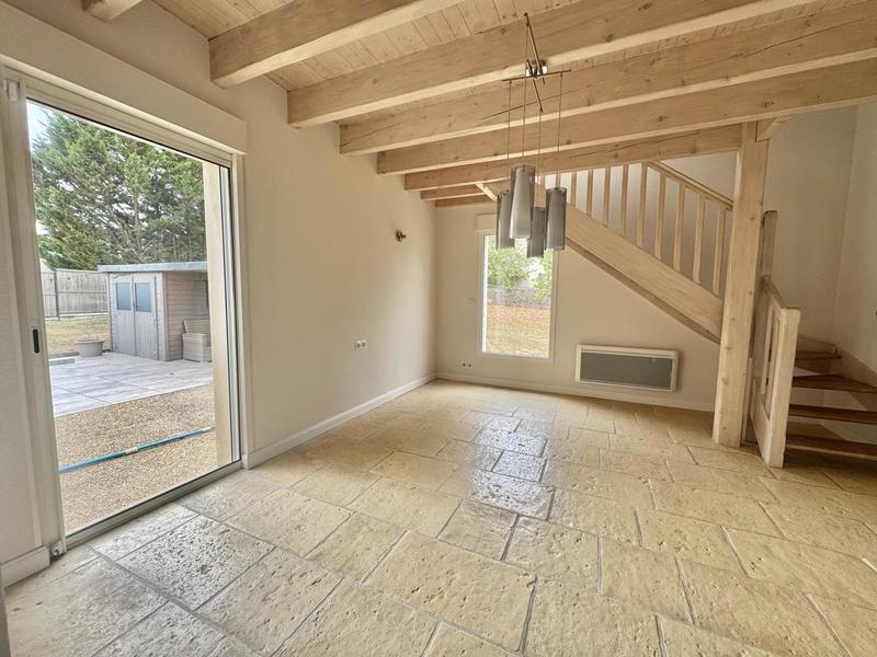 Maison - 249 m² - 11 pièces