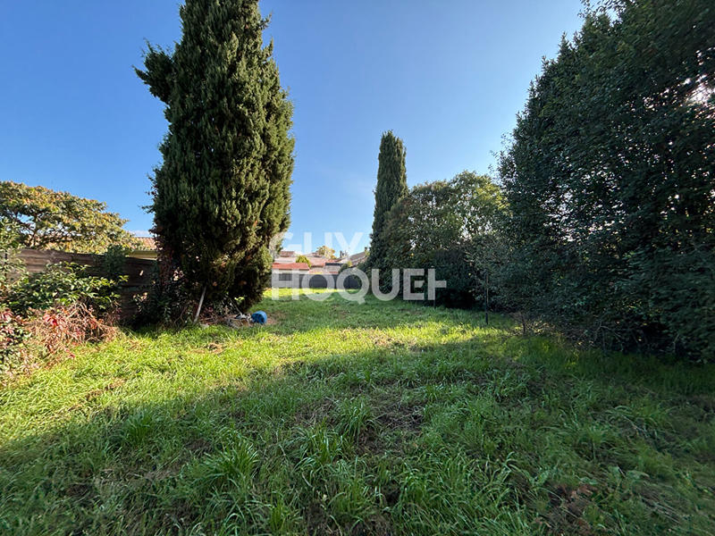 Maison - 300 m² - 7 pièces